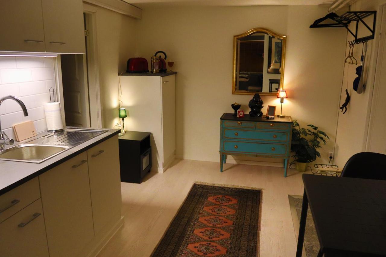 Goete'S B&B Tumba 外观 照片